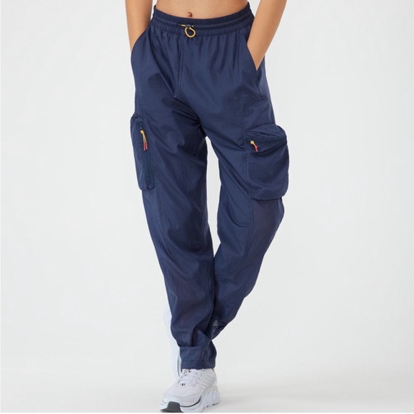 Outdoor Voices Pants - Picture 2 of 5